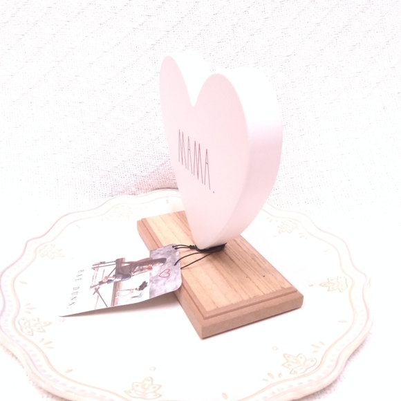 NWT Rae Dunn "Mama." Metal Wood Heart Sign - Picture 2 of 10